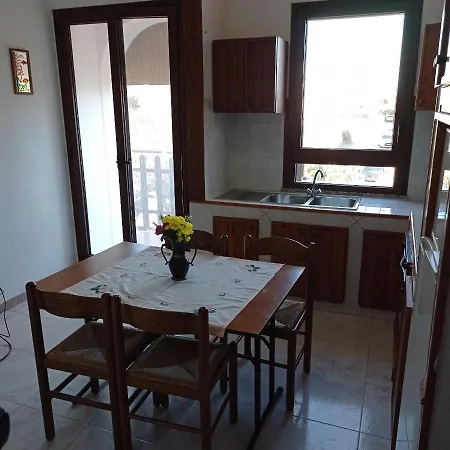 Casa Roberta Apartment *