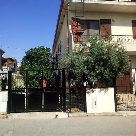 Casa Roberta Apartment *